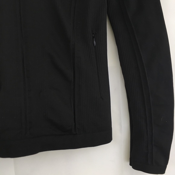 🦞SOLD🚴🏼♀️Castelli Cycling Lightweight Jacket - Picture 7 of 8